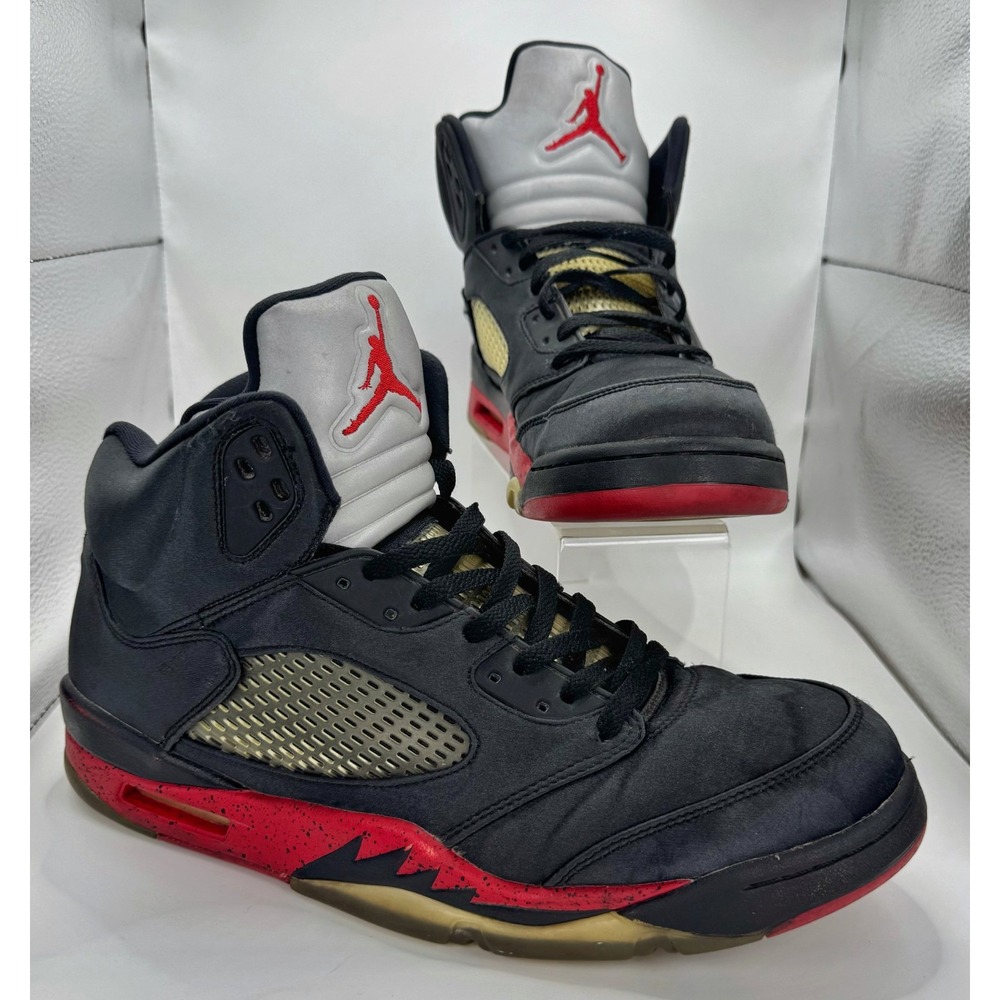 Nike Air Jordan 5 Retro Satin Bred 2018 136027-006 Size 13 Black Red Silver OG